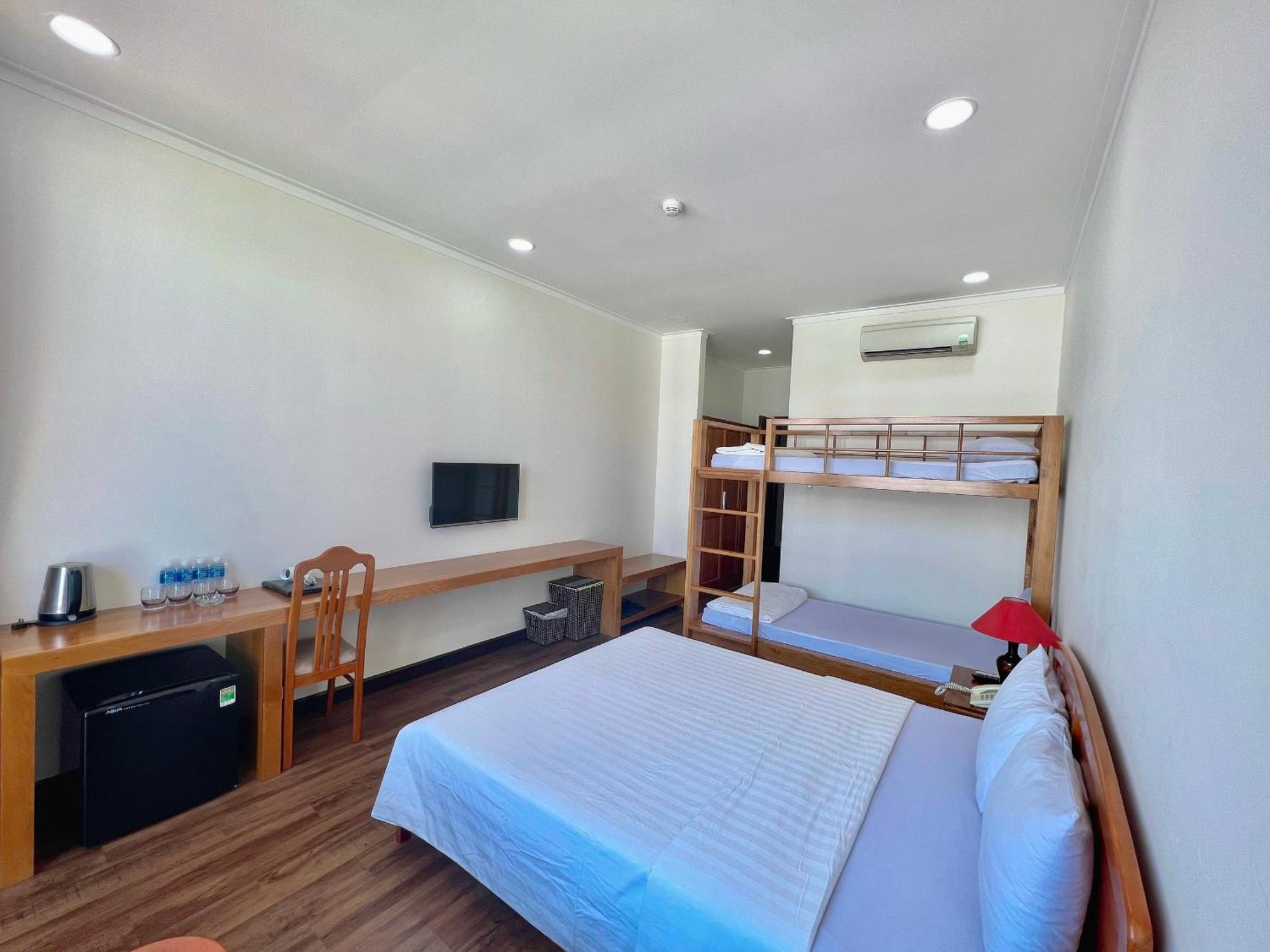 Hotel Khach San Binh Minh Phan Thiet Exterior foto