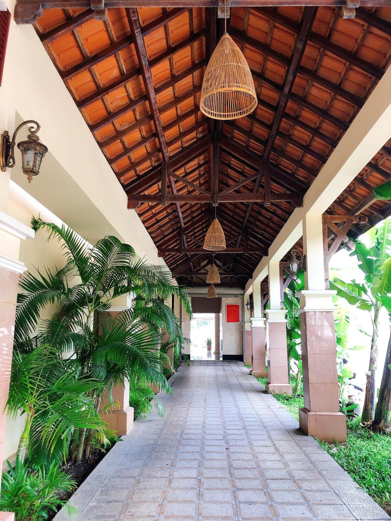 Hotel Khach San Binh Minh Phan Thiet Exterior foto